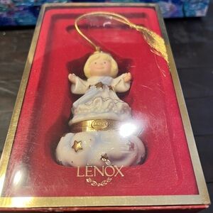 NIB Lenox Cherubic Angel Ornament with Gold and White